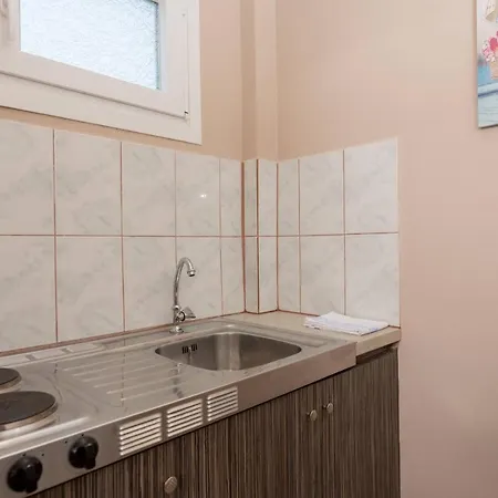 Dimitreli Eleni * Koinira